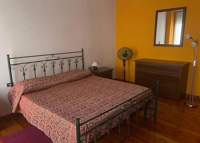 Rosa Bed and Breakfast 4*